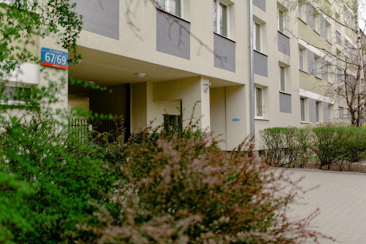 Prudentia Apartments Grenadierów Varsovia Exterior foto